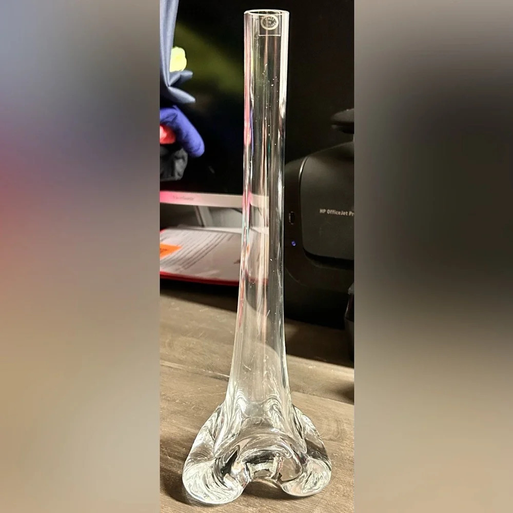 Vintage - Designs‎ Clear Glass Bud Vase 12 inches tall